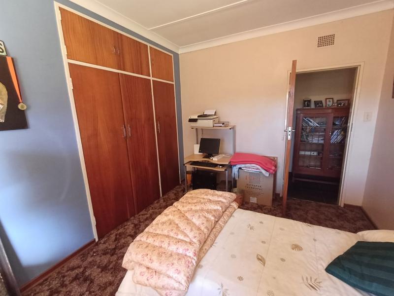 5 Bedroom Property for Sale in Parys Free State